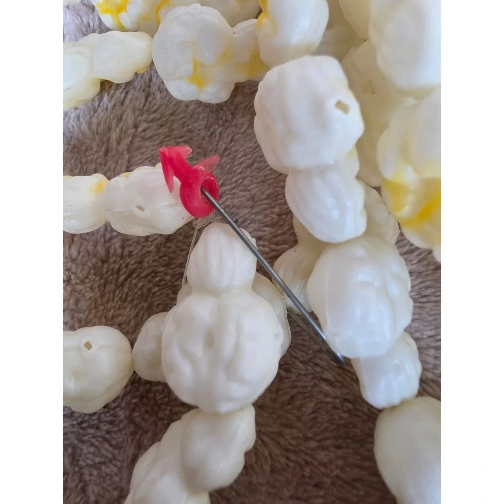 Vintage Faux Popcorn Garland Blow mold Plastic Christmas Tree Decor Strands Set